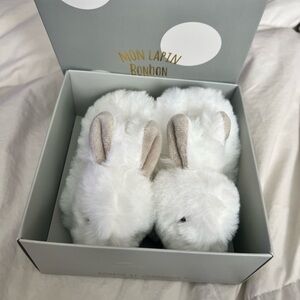 Mon Lapin Bonbon DouDou & Compagnie- White/Gray Bunny Booties